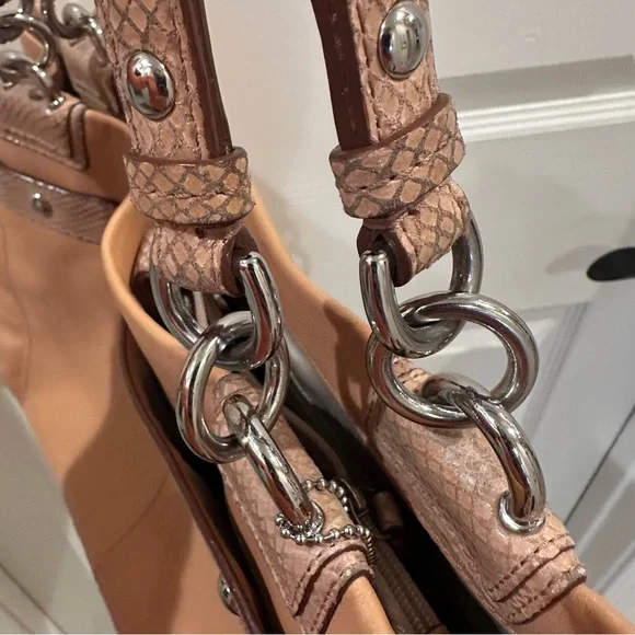 Coach Penelope Apricot / Peachy Leather shoulder bag - - Picture 8 of 14